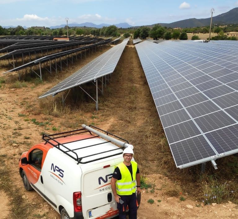 Planta fotovoltaica con CCTV NPS Seguridad